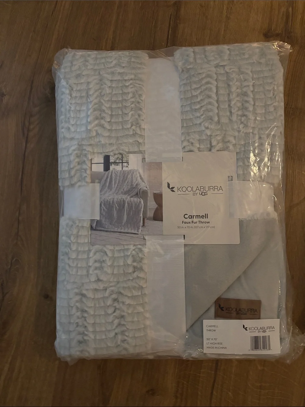 Koolaburra Faux Fur Carmell Throw - Light Gray
